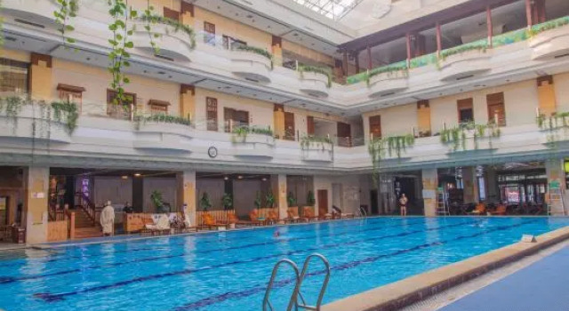 Holiday Inn Hongxigu Hot Springs, Gaizhou, Yingkou, Rezerwuj Hotel Yingkou Liaoning