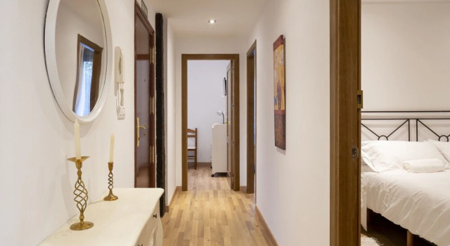 City Hall Iii Apartment With Parking By Aston Rentals, Book Apartment Bilbao 
