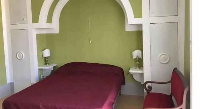 Castello Vichiano, Book Hotel Hoteller i Perdifumo med parkering, Parkering