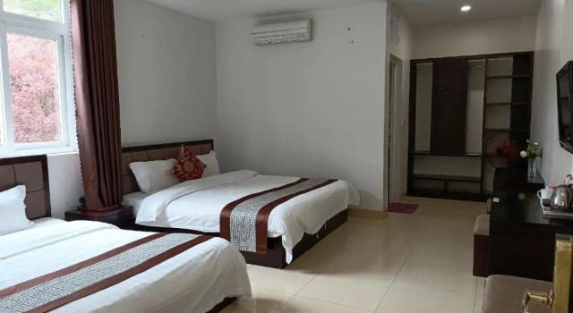 Семейный номер Standard SONG HONG VIEW HOTEL