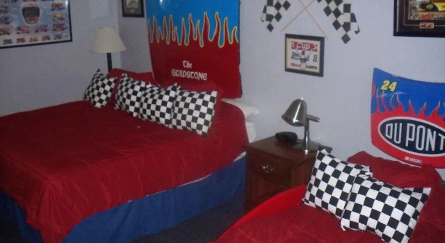 Gladstone Inn & Suites, Брондау Қонақ үй Jamestown Солтүстік Дакота