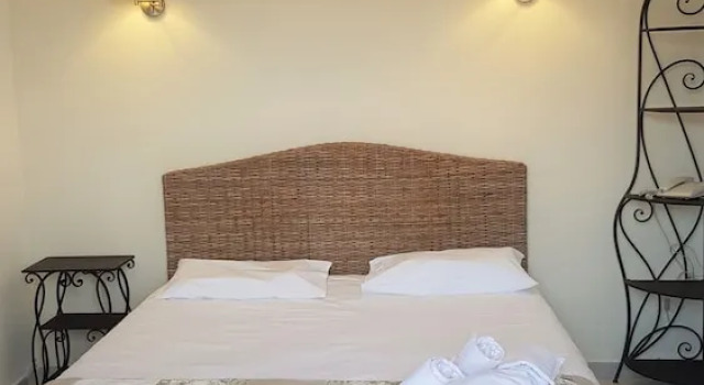 Двухместный номер Standard с балконом Hôtel Restaurant le Bellevue