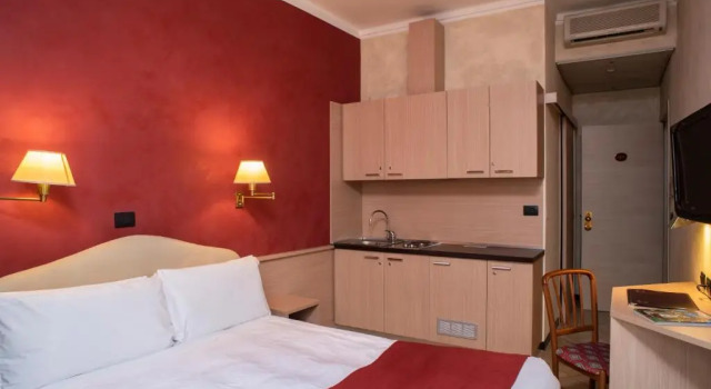 Студия Hotel Plaza