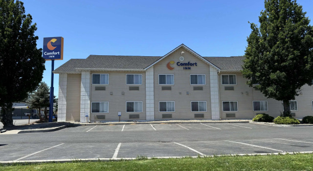 Comfort Inn Ellensburg, Забронировать Отель Отели Элленсберг с завтраком, рядом с Kittitas Valley Healthcare, Завтраки
