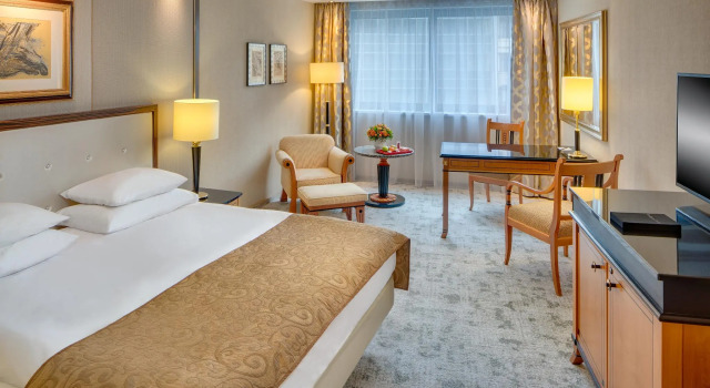 Двухместный номер Premium Deluxe Kempinski Hotel Corvinus Budapest