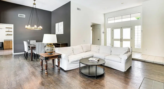 Dog Friendly! Modernist Oasis in North Scottsdale