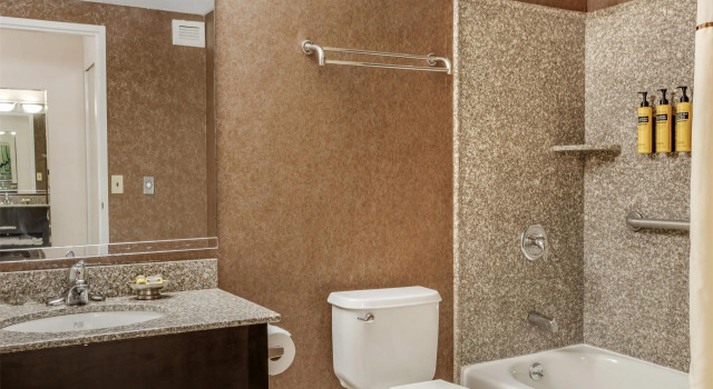 Двухместный номер Standard Best Western PLUS Morristown Inn-Florham Park