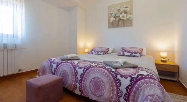 Apartment 1874
