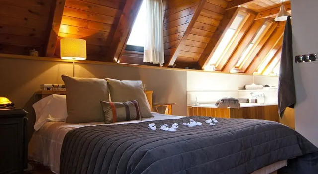 Modern Mansion in Vielha with Sauna & Hot Tub, Book Hotel Vielha e Mijaran 