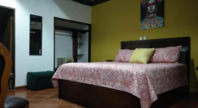 Mision Santa Isabel, Book Hotel Hoteller i Ensenada med parkering, Parkering
