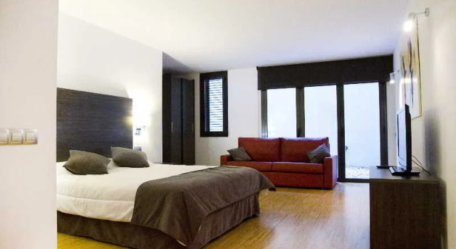 Barcelona Modern Diagonal, Забронировать Отель Отели Барселоны 3 звезды, рядом с Станция метро Passeig de Gràcia, 3*