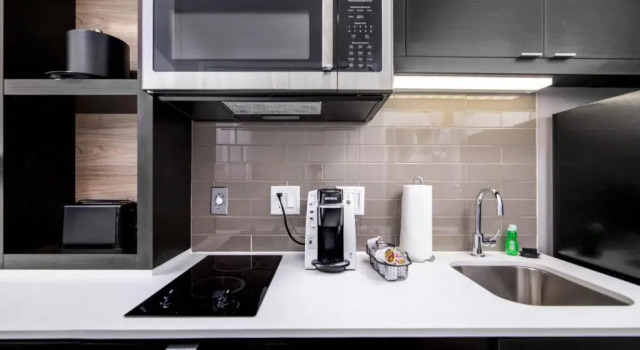 Четырёхместная студия TownePlace Suites by Marriott Houston Hobby Airport