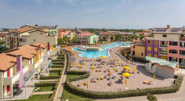 Апартаменты с 2 комнатами MIMOSE Lido Altanea