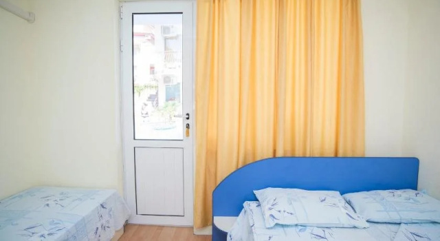 Family Hotel Bohemi, Забронировать Отель Отели Равда с бассейном, Бассейн