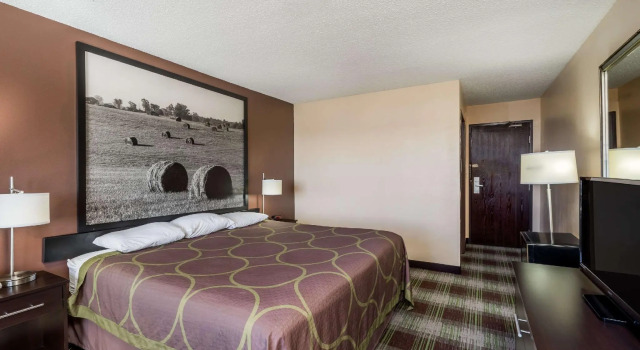 Двухместный номер Standard Super 8 by Wyndham Campbellsville KY