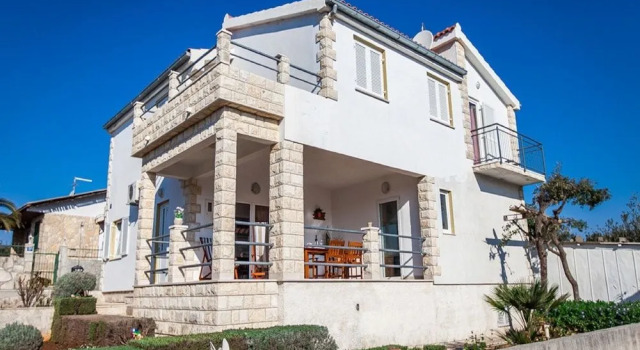 Apartments Irene's Place, Book Apartment Island Solta Split-Dalmatia County
