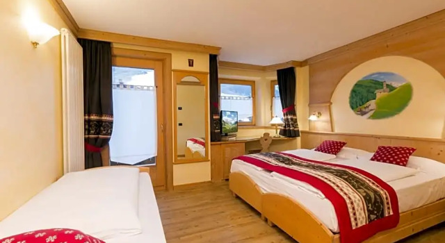 Номер Deluxe Hotel Crosal