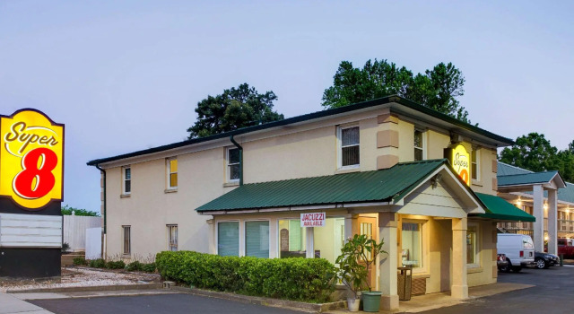 Номер Standard Super 8 By Wyndham Charlotte Downtown Area