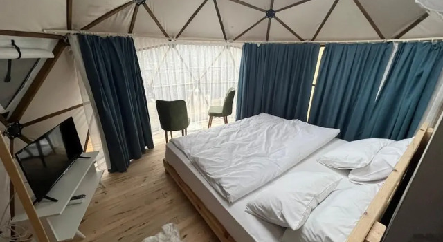 The Hill Glamping