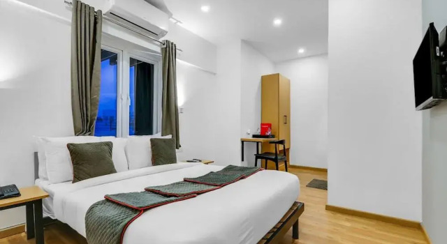 Oyo Townhouse 87 Spartan Nagar