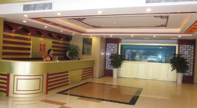 Guangzhihua Hotel, Rezerwuj Hotel Hotele w Shenzhen z parkingiem, Parking