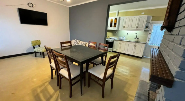 Hermosa Casa Céntrica, Забронировать Отель Сан-Рафаэль провинция Мендоса, рядом с San Martin central square