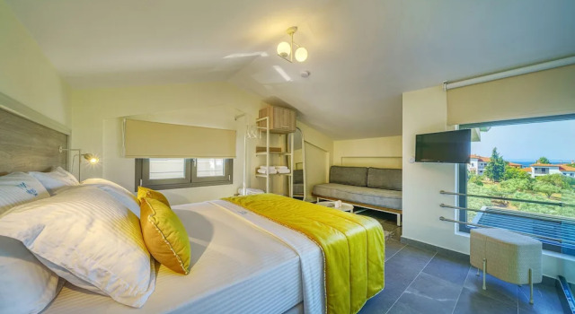 Люкс Executive c 1 комнатой Miroes Suites