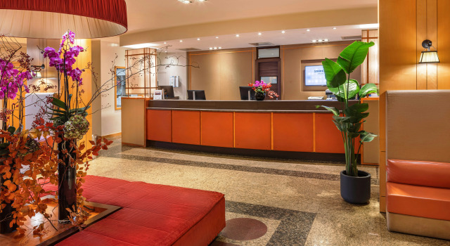 Отель Starhotels Metropole