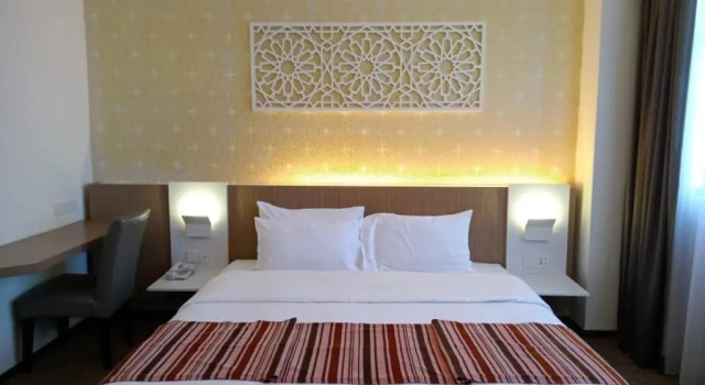 Полулюкс Grand Barakah Hotel