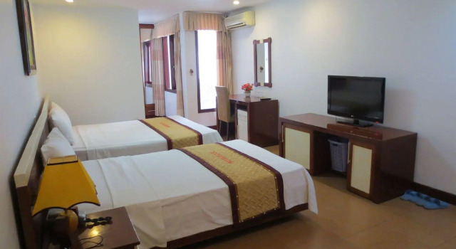 Hanoi Ancient Paradise Hotel