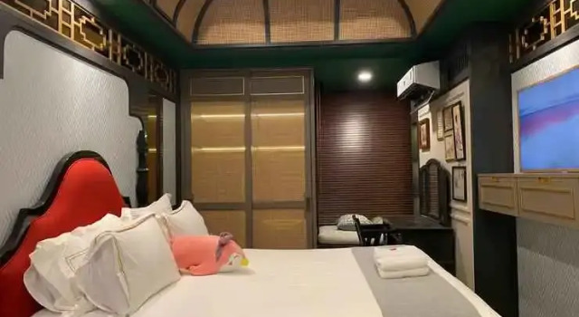 Babah Nyonya @ Anderson Apartemen