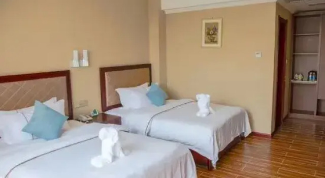 Люкс Fuxian Lake Hotel