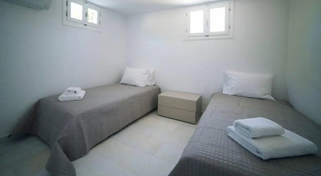 Deep Blue Villa With 4 Bedrooms in Paros, Prenota Villa Lagkeri Egeo Meridionale