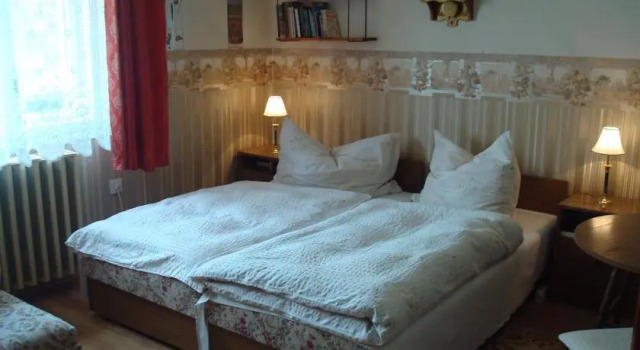 Eger Gold Vendeghaz Guesthouse, Buchen Sie Pension Eger 
