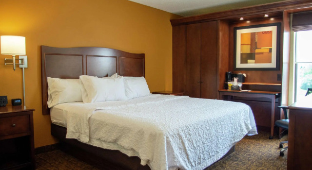 Номер Standard Hampton Inn St. Louis-Chesterfield