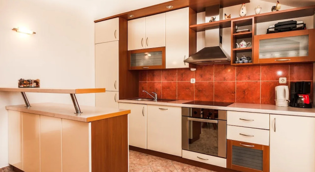 Апартаменты Deluxe Sunset Apartments