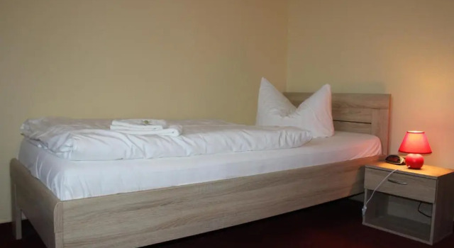 Hotel Am Park, Rezervați Hotel Pasewalk Mecklenburg-Pomerania