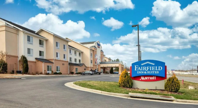 Fairfield Inn & Suites South Boston
