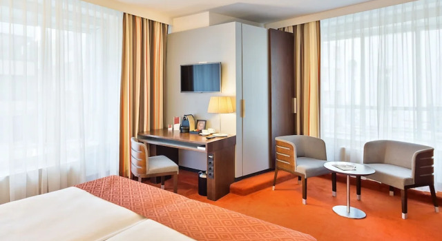 Полулюкс Austria Trend Hotel Europa Wien