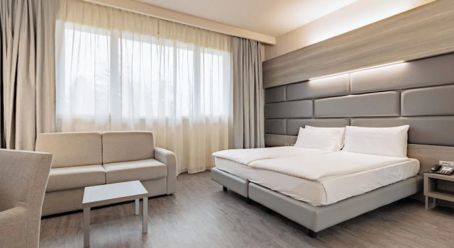 Komfort Doppel Zimmer Just Hotel Saronno