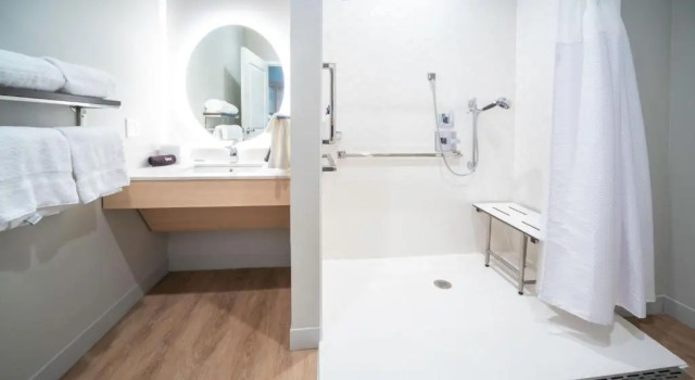 Двухместный люкс c 1 комнатой TownePlace Suites by Marriott Louisville Downtown
