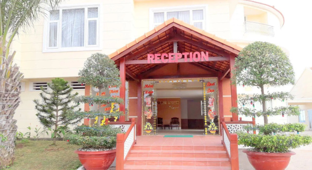 Haiduong Intourco Resort, Забронировать Курортный отель Отели Вунгтау с парковкой, Парковка