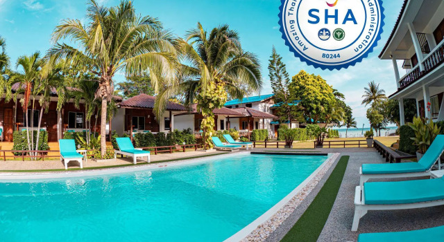 Кровать в общем номере Assava Dive Resort - SHA Plus