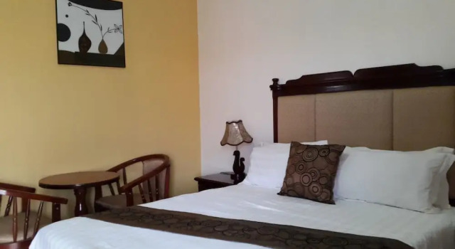 Don Gal Hotel Luanda, Book Hotel Hotels in Luanda with Parking, Parking