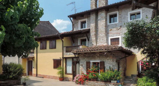Al Rustico San Giovanni Al Natisone, Book Hotel Hoteller i Friuli Venezia Giulia med parkering, Parkering