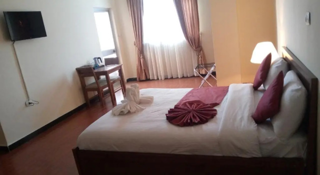 Двухместный номер Deluxe с балконом Bruhway Hotel