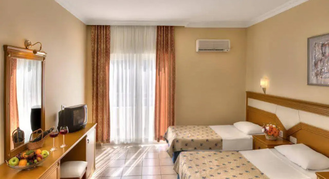 Dragos Beach Hotel
