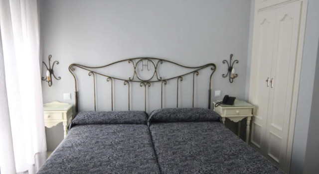 Hostal Roma