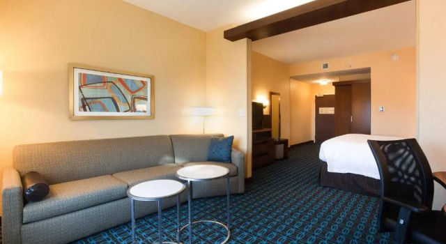 Двухместный люкс Fairfield Inn & Suites by Marriott Clearwater Beach