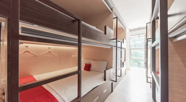 RedDoorz @ Capsule Inn Teuku Umar, Rezerwuj Hotel Tanjungkarang-Telukbetung Sumatra